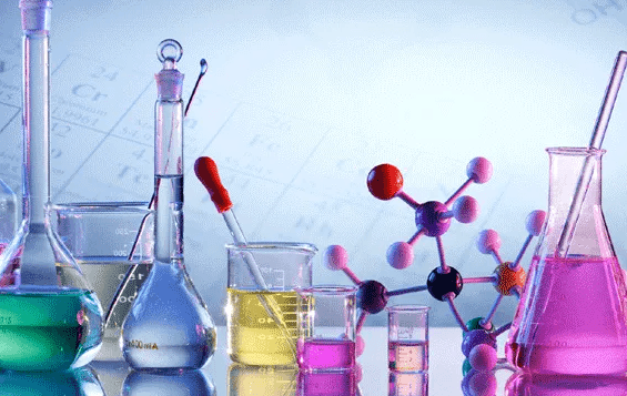 Verrerie de laboratoire et molécule de chimie — formulation cosmétique maison, Créations TDAH